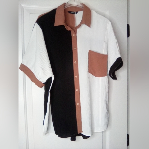 Colorblock Women's Shirt - Black, White, and Brown - Picture 3 of 16
